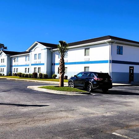 Baymont By Wyndham Port Wentworth Hotel Exterior photo