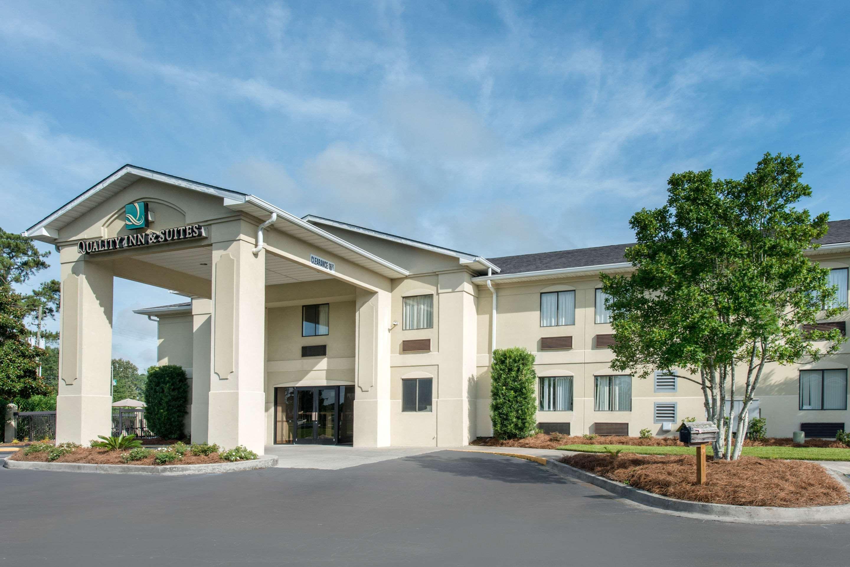 Baymont By Wyndham Port Wentworth Hotel Exterior photo